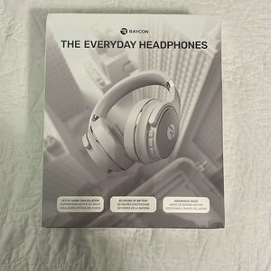 White Raycon Everyday Headphones